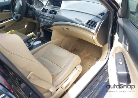 2011 Honda Accord 2.4 Se from USA, damaged, VIN 1HGCP2F67BA101924